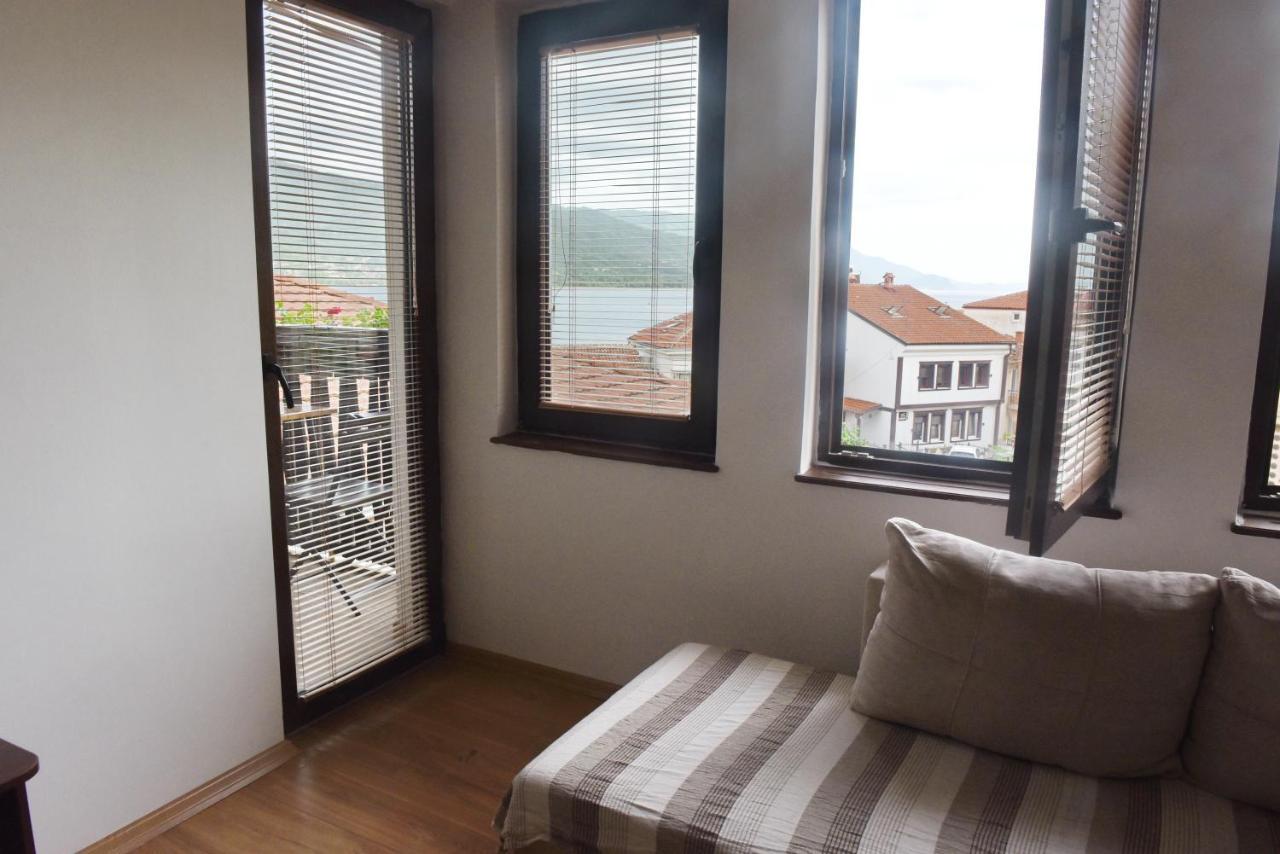 אוהריד Jovanovic Guest House מראה חיצוני תמונה