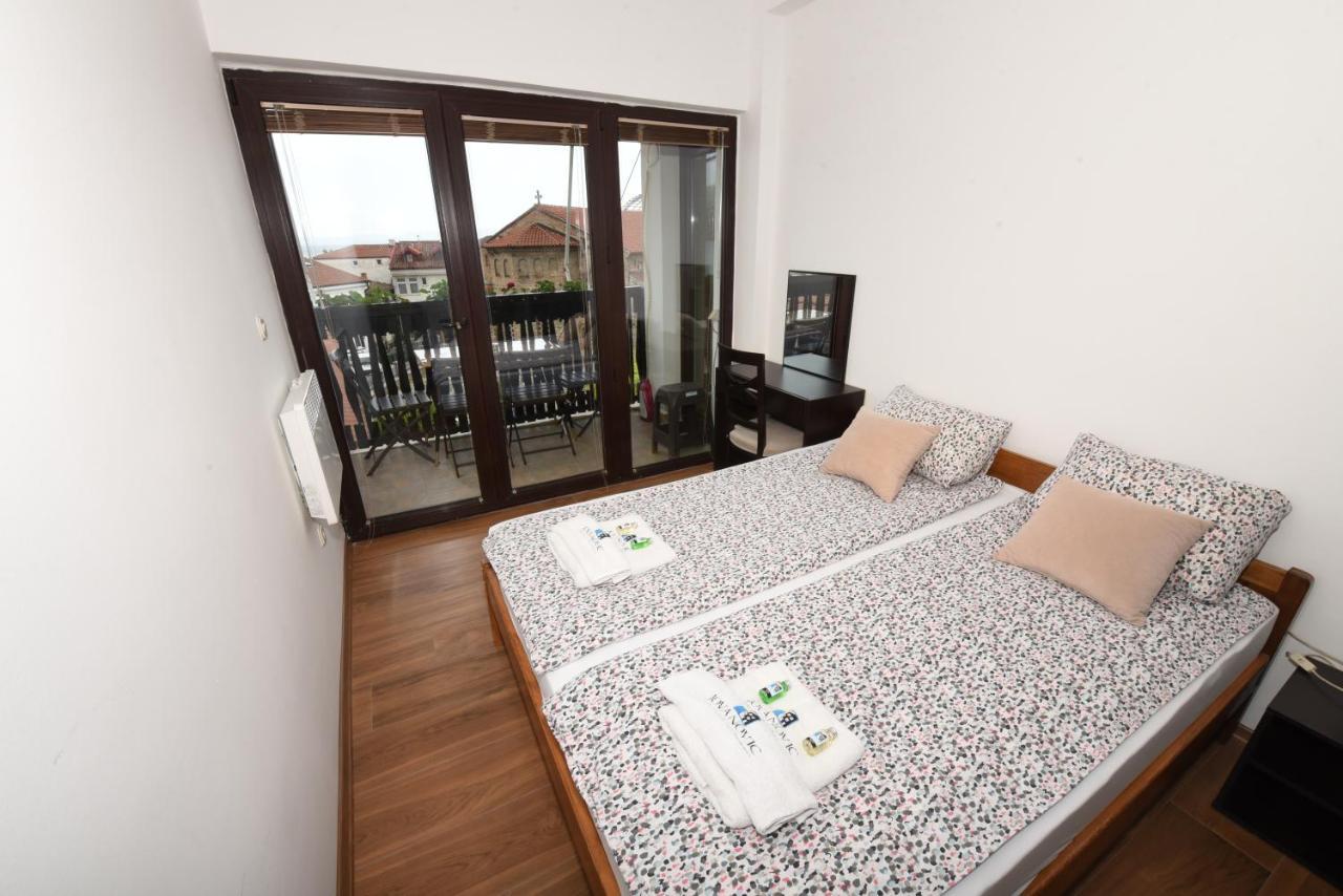 אוהריד Jovanovic Guest House מראה חיצוני תמונה