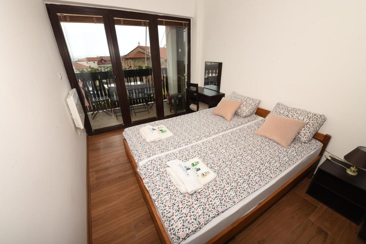 אוהריד Jovanovic Guest House מראה חיצוני תמונה