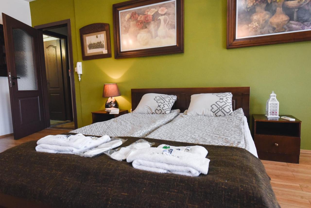 אוהריד Jovanovic Guest House מראה חיצוני תמונה