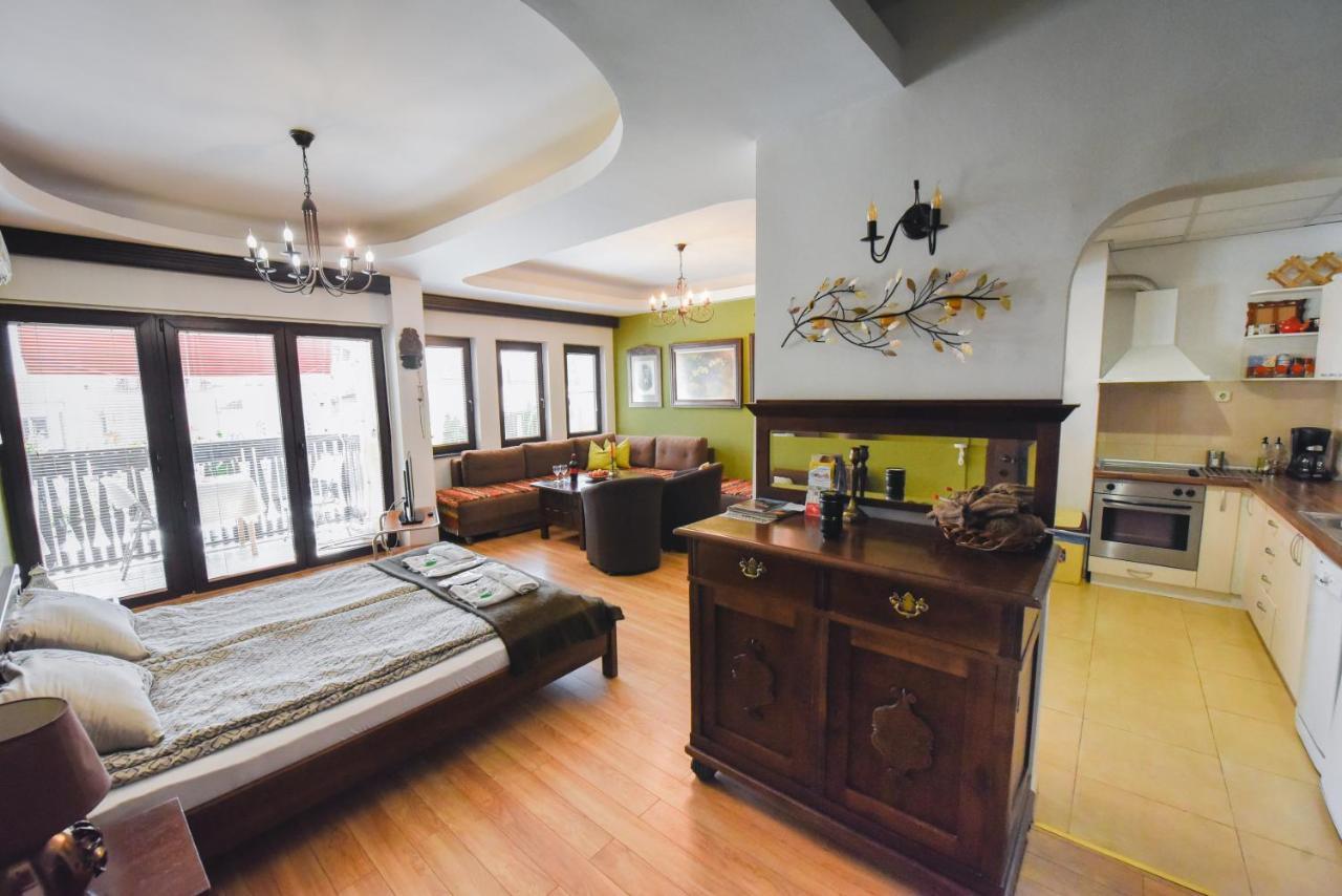 אוהריד Jovanovic Guest House מראה חיצוני תמונה
