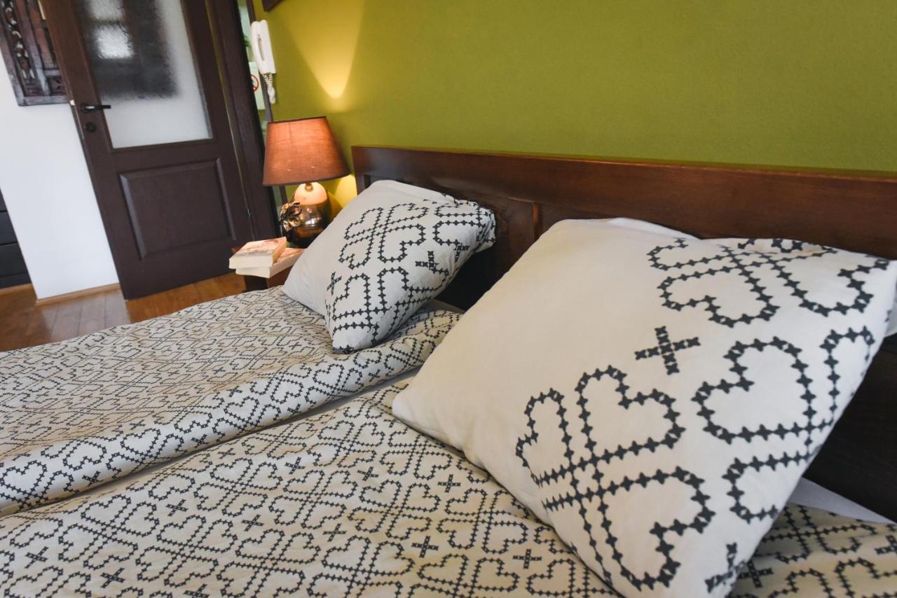 אוהריד Jovanovic Guest House מראה חיצוני תמונה