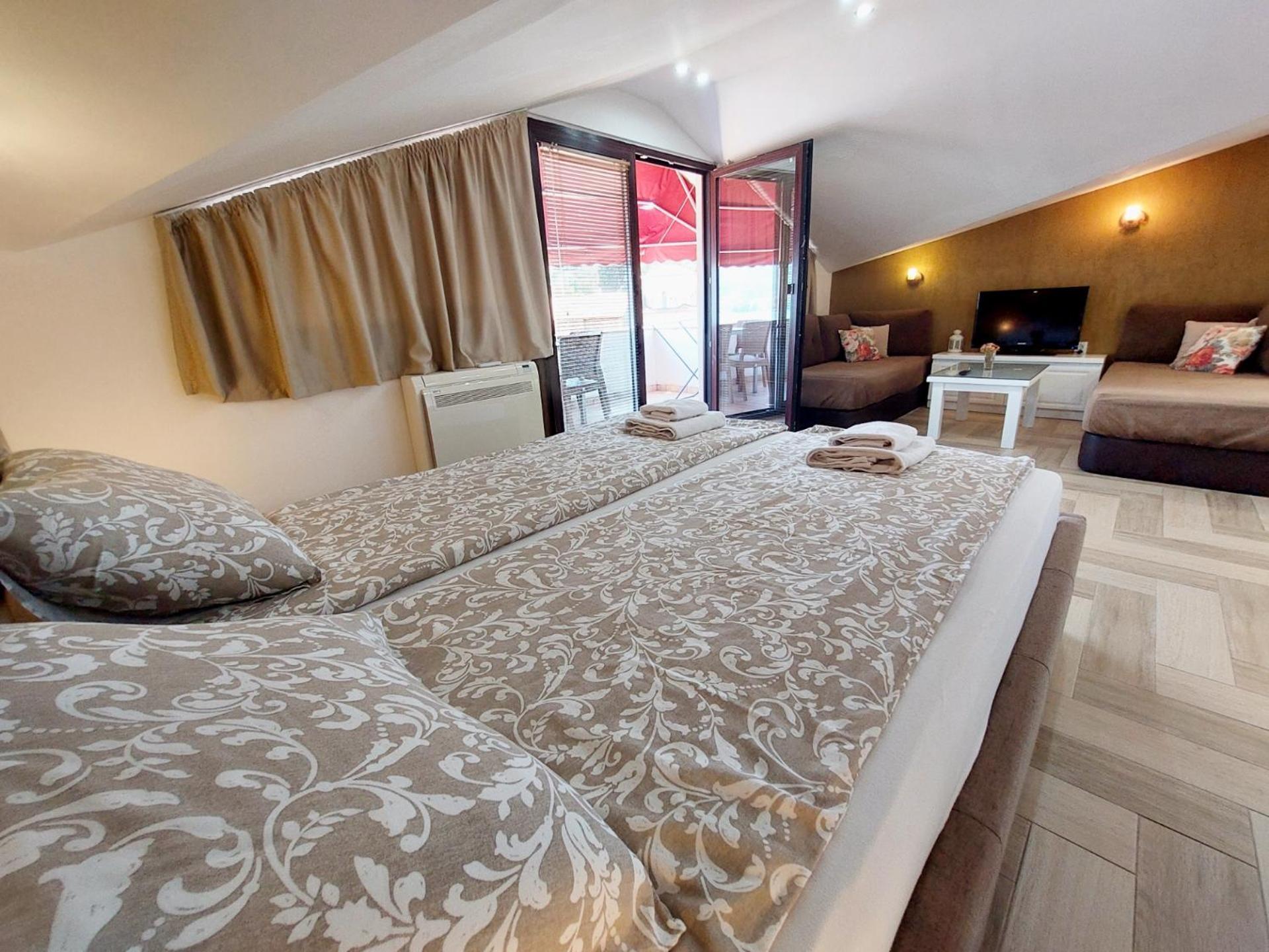 אוהריד Jovanovic Guest House מראה חיצוני תמונה